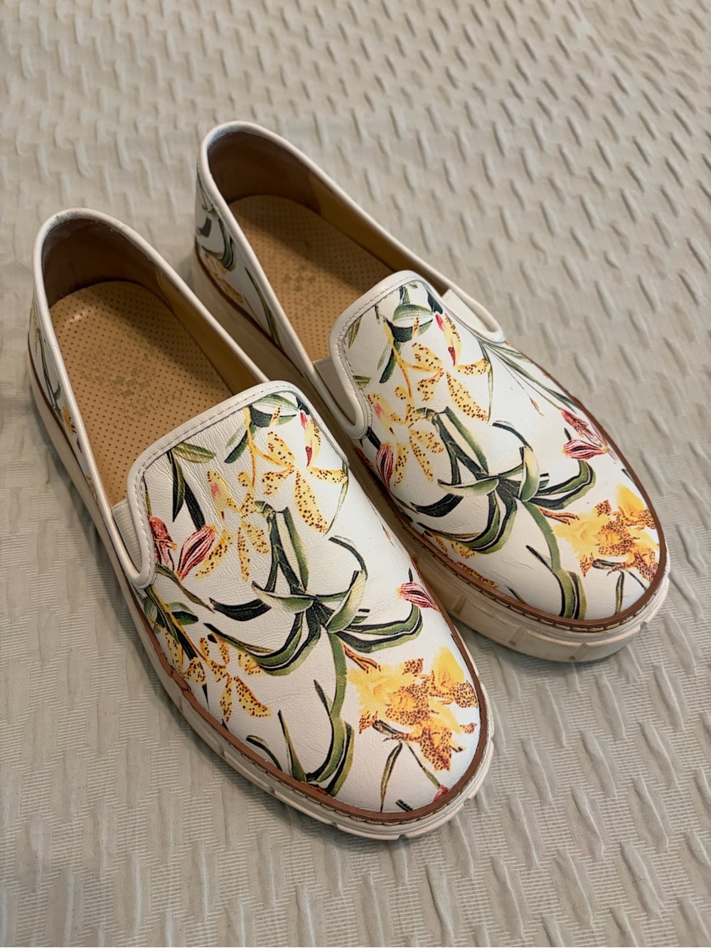 Vince Camuto Cream and White Perforated Slip-On Sneakers